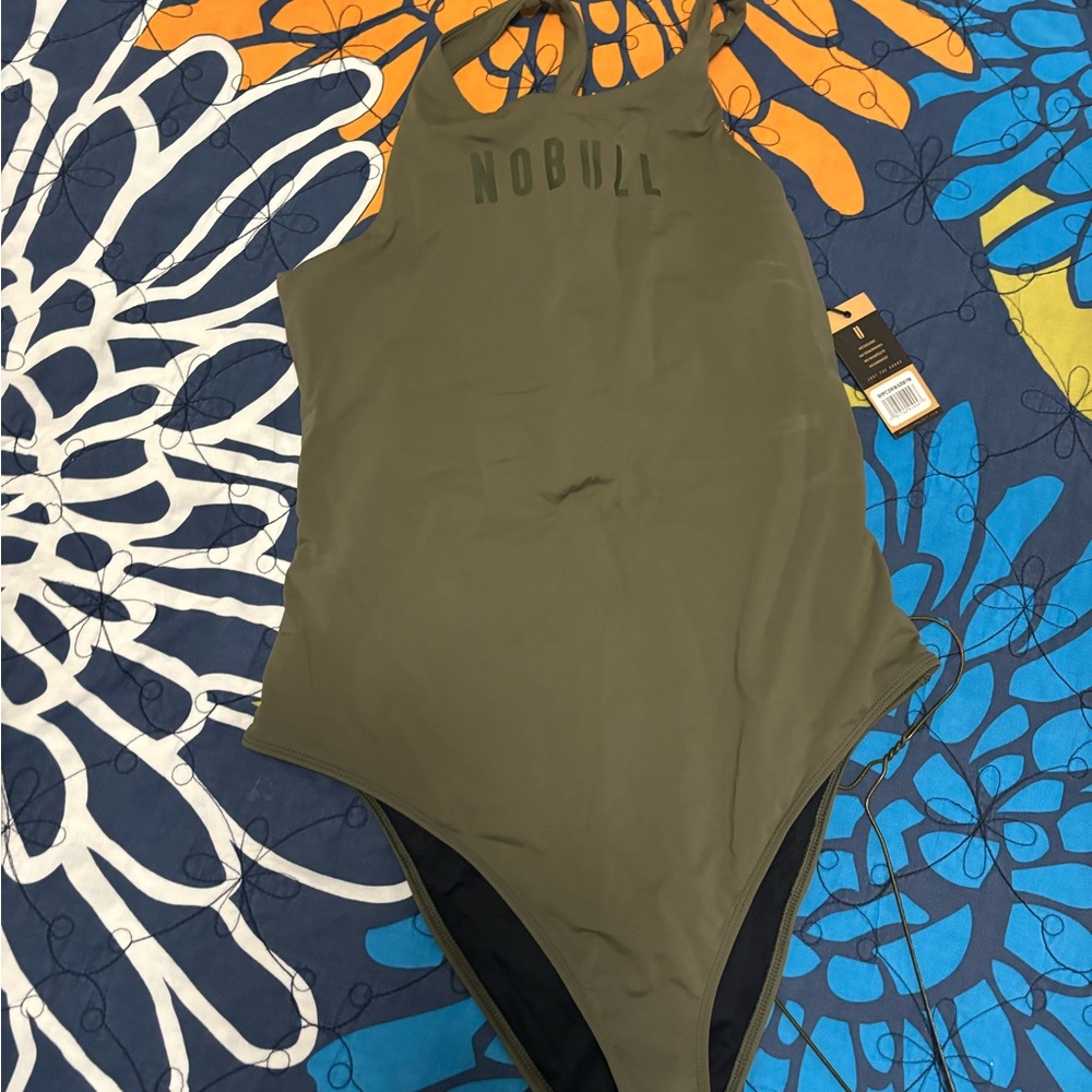 No Bull size medium swim suit BNWT
